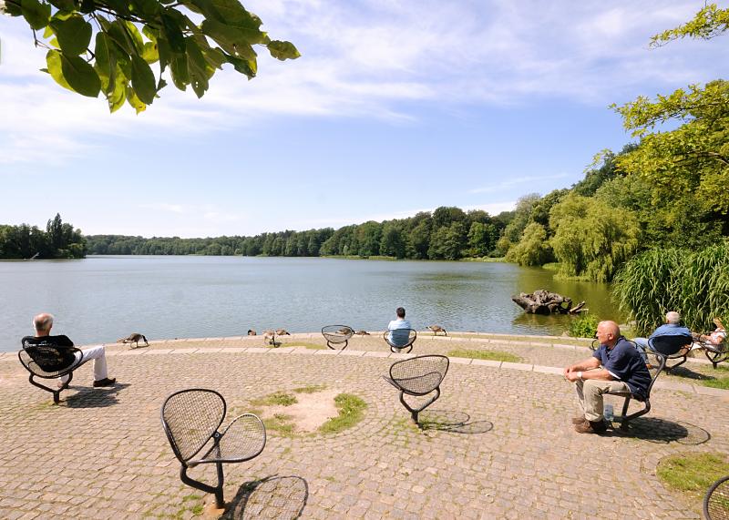 281_6302 Aussenmühlenteich im Harburger Stadtpark. Stadtpark Hamburg
