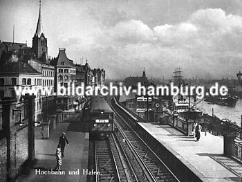 Blick ber die Bahnsteige ca.  1920