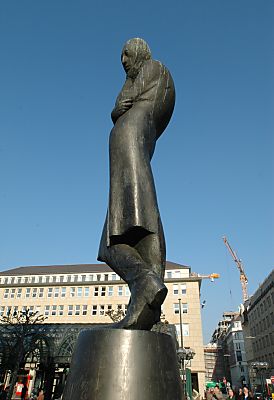 02_08035 - Heinrich Heine Denkmal 