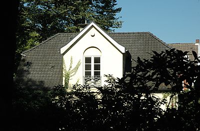 011_14992 - Rckseite des 1832 errichteten Heine Haus; es steht seit 1962 unter Denkmalschutz.