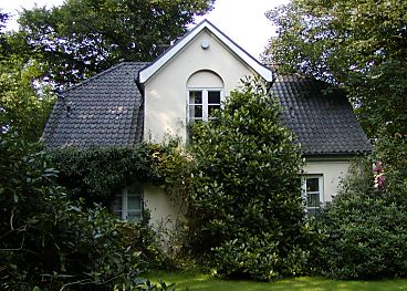 011_14995 - Rckseite Heine Haus. 