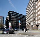 33_478063 Blick in die Burchardstrasse - im Bildzentrum das Chilehaus, rechts der Sprinkenhof. www.hamburg-fotograf.com