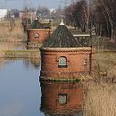 33_48011 historische Industriearchitektur; Pumpen- haus an den Filterbecken der Wasserwerke Kaltehofe. Anfang der 1990er Jahre fanden berlegungen statt, die ca. 44 ha grosse Wasseranlage auf der Billwerder Insel unter Denkmalschutz zu stellen. www.fotograf- hamburg.com