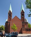 85_9361 Die Wilhelmsburger St. Bonifatiuskirche wurde 1898 eingeweiht - 1964 fand ein Umbau der Kirche statt. www.fotos-hamburg.de