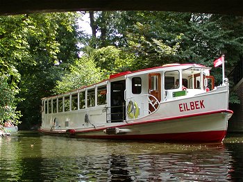Bilder Hamburg Sehensw�rdigkeiten Alsterdampfer 2002_2398_08