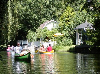 Bilder Hamburg Sehensw�rdigkeiten Alster Kanu 2002_2398_093