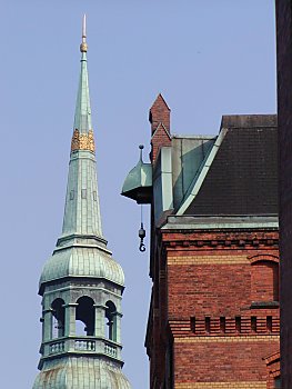 Bilder Hamburg Sehensw�rdigkeiten Kirchen St. Katharinenkirche Speicherstadt 2002_1798_093