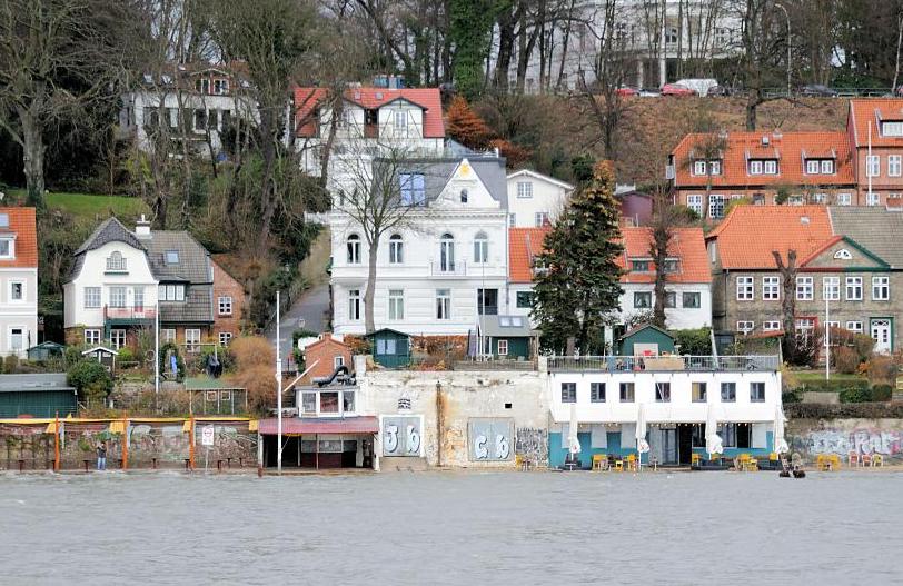 3874 0612 Elbufer Mit Strandperle Bei Hochwasser Elbstrand Unter