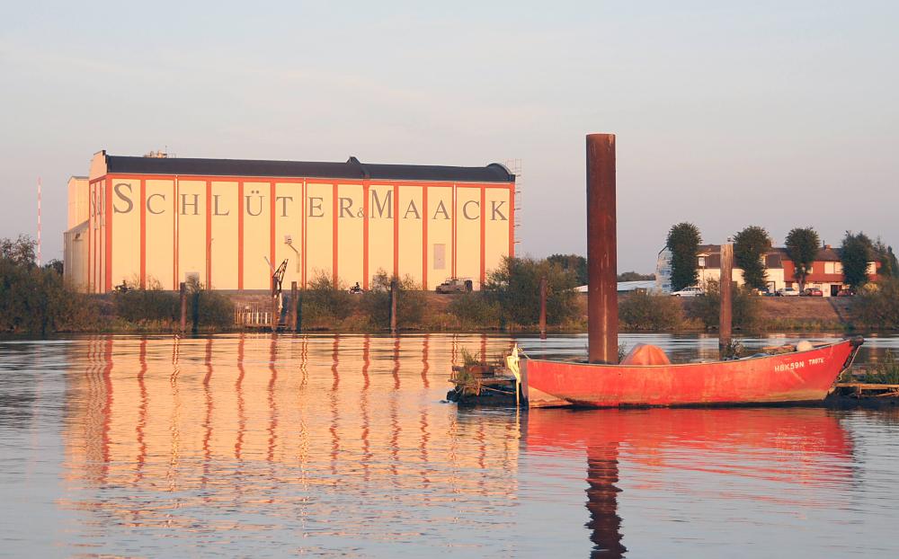 hafenromantik in der abendsonne