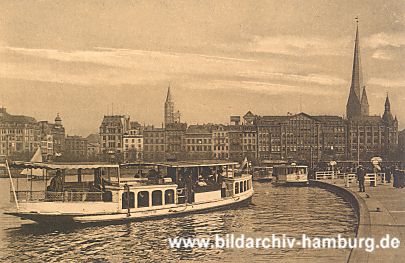 011_14153 - historische Aufnahme, Alsterdampfer mit Sonnenverdeck, im Hintergrund der Ballindamm;