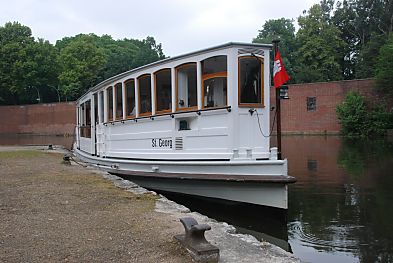 11_15807 - der Dampfer St. Georg wurde 1876 erbaut und wird heute vom Verein Alsterdampfschiffahrt e.V. betrieben. 