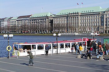 Fotos Hamburg Sehenswrdigkeiten Alster Anleger Dampfer