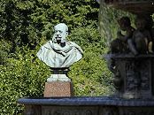 11_21499 Bronzebste von Kaiser Wilhelm I. auf dem Bergedorfer Kaiser Wilhelm Platz; das Kaiser Wilhelm Denkmal wurde 1891 in der Nhe vom Bergedorfer Schloss aufgestellt.  www.hamburg-fotograf.com