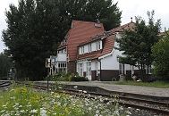 11_21535 Der Bergedorfer Bahnhof Sd wurde 1906 erffnet und bediente die Bahnstrecke nach Geesthacht. Ab 1912 wurde vom dem Bahnhof Sd auch die Marschbahn Richtung Zollenspieker angebunden; schon 1957 wurde der Personenverkehr hier eingestellt.  www.hamburg-fotograf.com