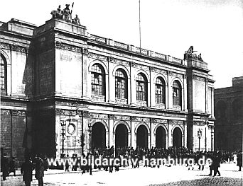 04_22759 historische Aufnahme der Eingangseite der Hamburger Brse, ca. 1885.
