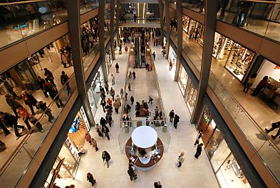 011_151788 - mit seinen ca. 30 000 qm Verkaufsflche ist dei Europa Passage Hamburgs grtes Shopping Center.