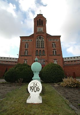 04_23227 2006 - 100 Jahre Mnner- Gefngnis Hamburg Fuhlsbuettel.