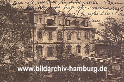 04_23418 - Gebude vom Harburger Schloss mit Terrasse. (ca. 1915) 