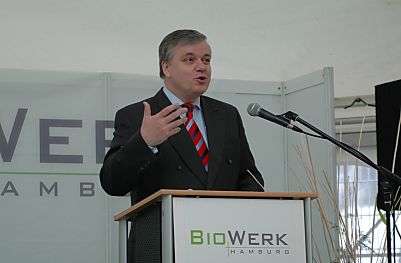 04_23203 Rede von Senator fr Stadtentwicklung und Umwelt Dr. Michael Freytag anlsslich der Einweihung der Biogasanlage auf dem Gelnde der MVA Stellinger Moor.
