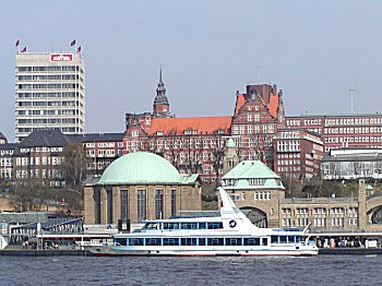 Hamburg Alter Elbtunnel Navigationsschule