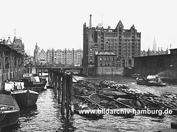 Hamburg Freihafen Speicherstadt 