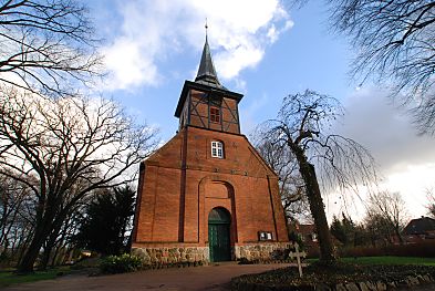 011_15342 - die Ursprnge der Kirche liegen im 13. Jh. 