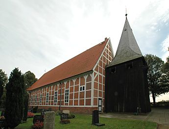 011_15037 - die jetzige Facherwerksaalkirche wurde ursprnglich um 1600 errichtet. 