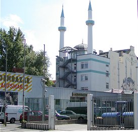 Hamburg Moschee / Merkez Camii