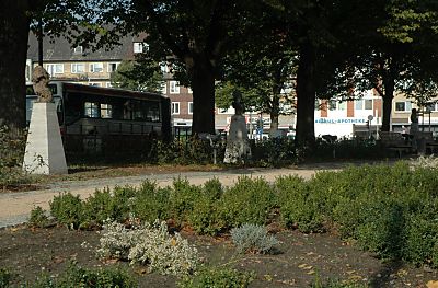 011_15028 - Blick ber den Puvogelgarten am Wandsbeker Marktplatz.