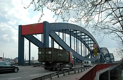 011_14268 - Ansicht der geschwungenen Konstruktion der Norderelbbrcke; 