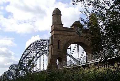 011_14297 - Seitenansicht der Harburger Elbbrcke.