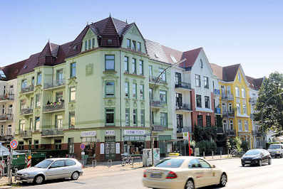 0963 Geburtshaus von Wolfgang Borchert in der Tarpenbeckstrasse von Hamburg Eppendorf.