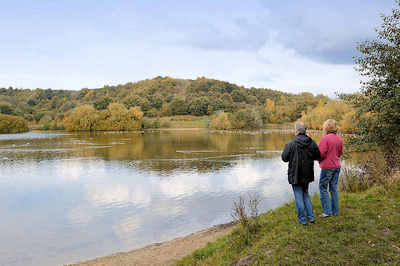 0223 Herbst am Hummelsee in Hamburg Hummelsbttel - im Hintergrund der ehem. Mllberg.