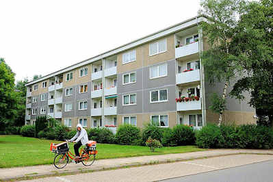 4614 Neubaugebiet in Hamburg Marmstorf - mehrstckige Wohnblocks; erbaut um 1970.